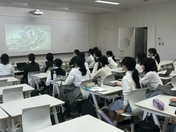 教室でのAIセミナー